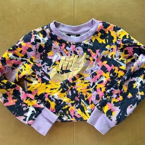 💙5/$25💙 Nike Girls Paint Splatter Crop Sweatshirt XS